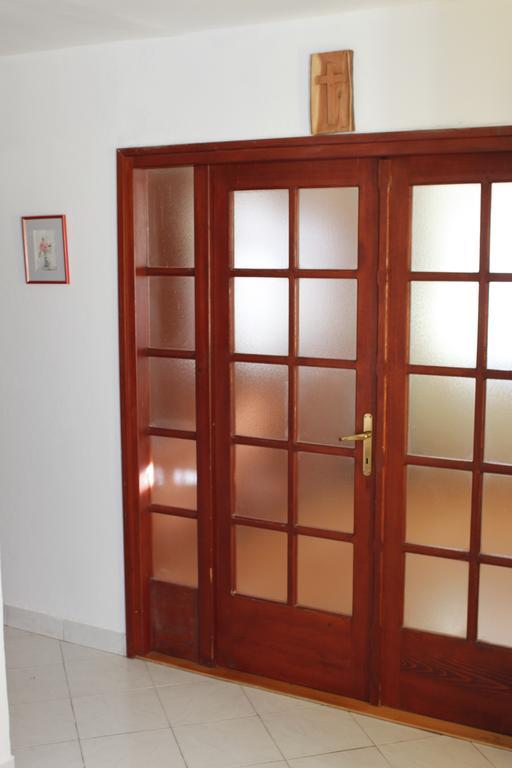 Apartment Heli Šibenik Стая снимка